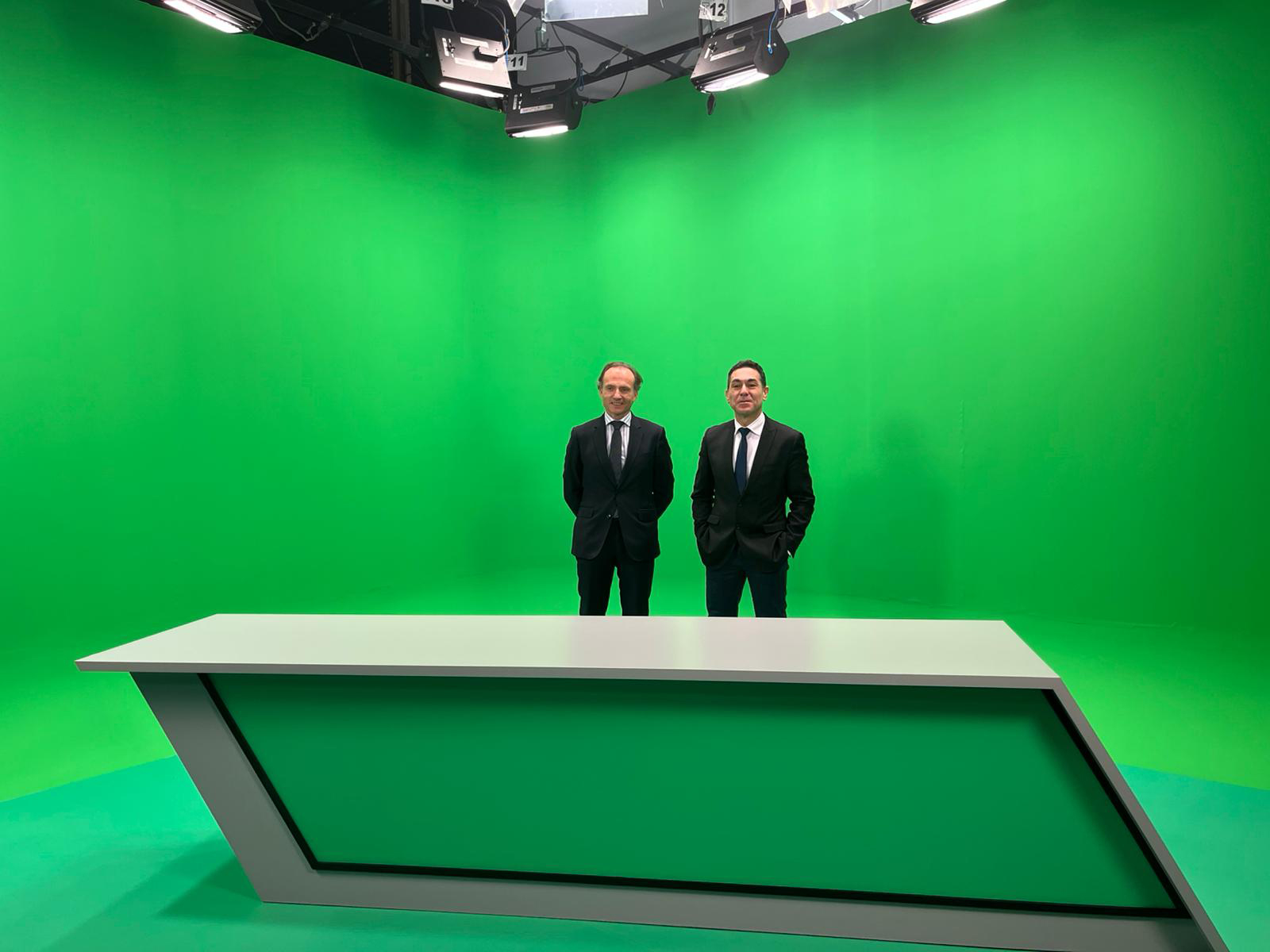 La Facultad estrena un nuevo set de televisión 