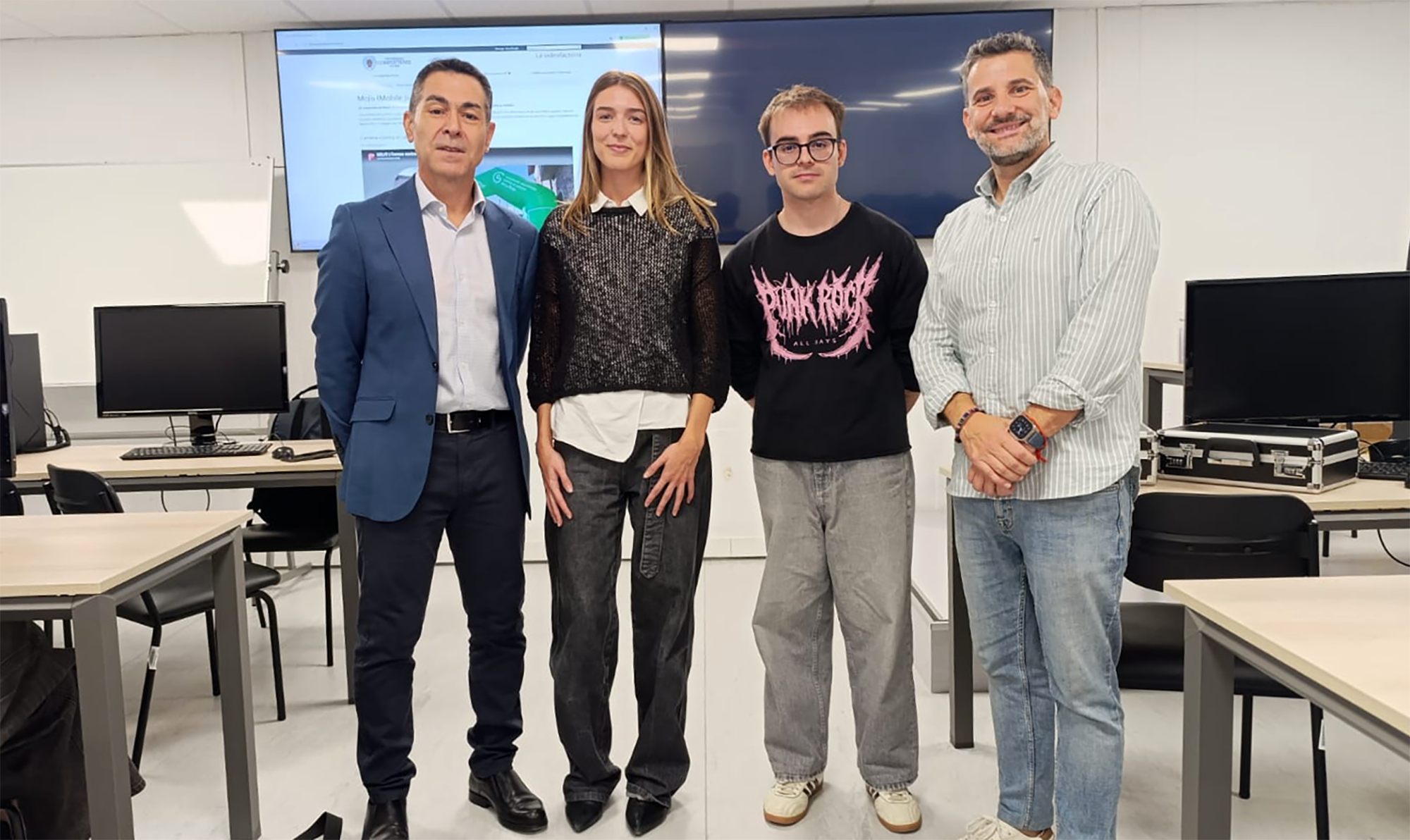 La Facultad renueva su colaboración con Xiaomi