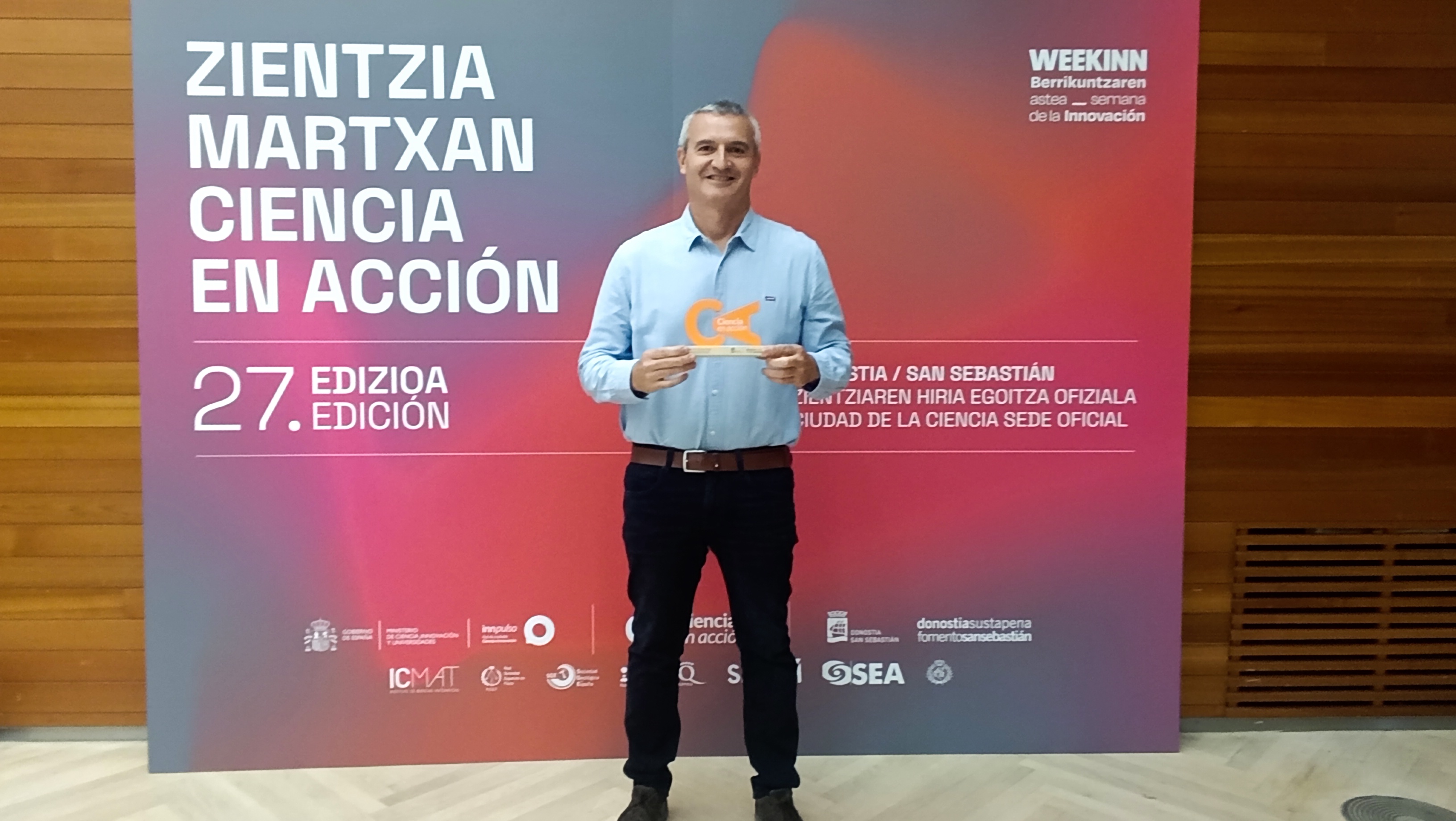 La Videofactoría recoge el primer premio de cortos científicos de Ciencia en Acción por “Ondas estacionarias”