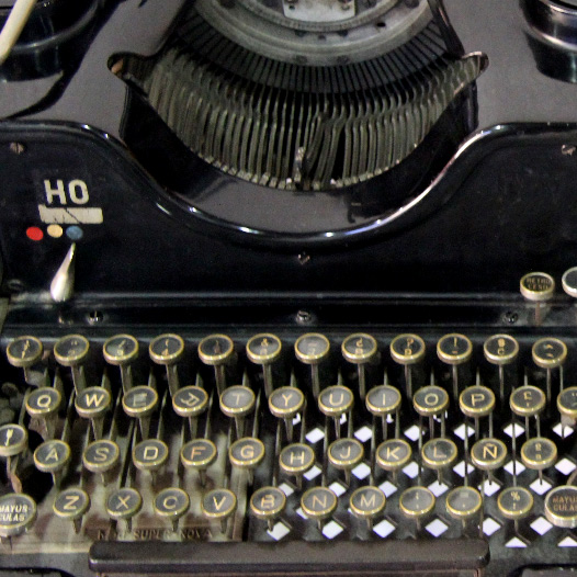 Máquina de escribir Hispano-Olivetti